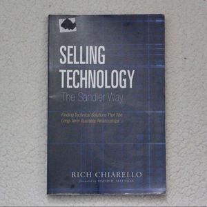 Selling Technology by. Rich Chiarello